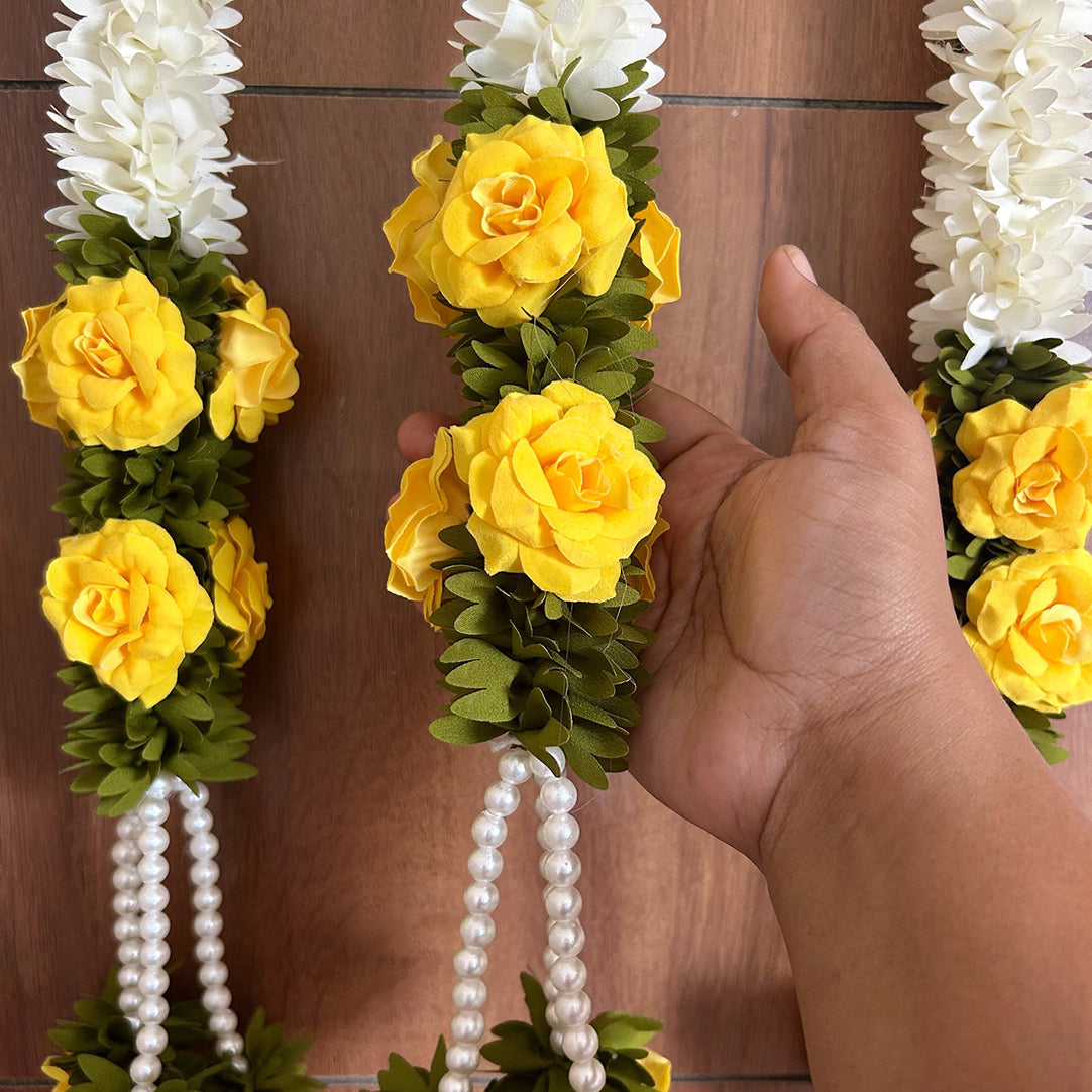 Yellow Rose Pearl Tassel Gajra String