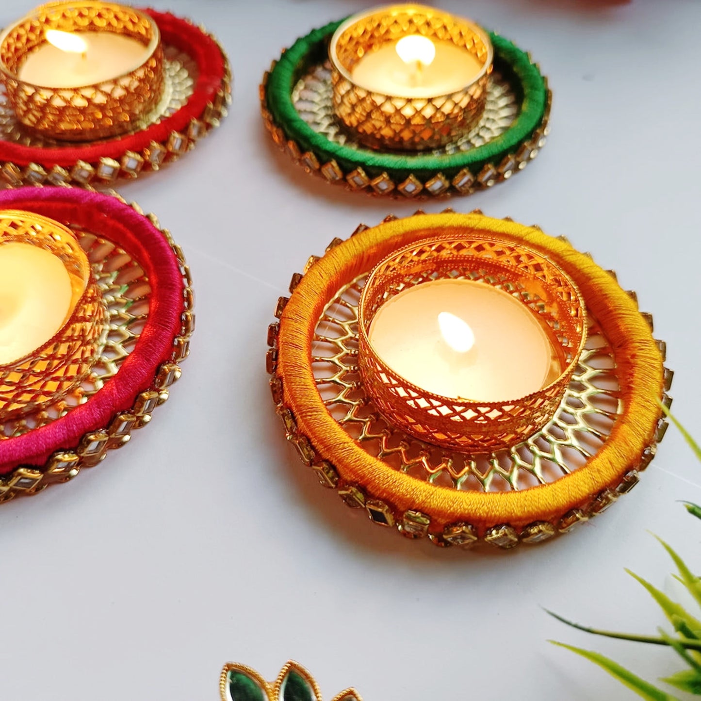 (Set Of 2) Kundan Bangle Diya