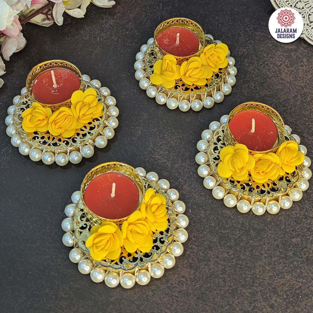 (Set Of 2) Pearl Bangle And Flower Tea Light Holder