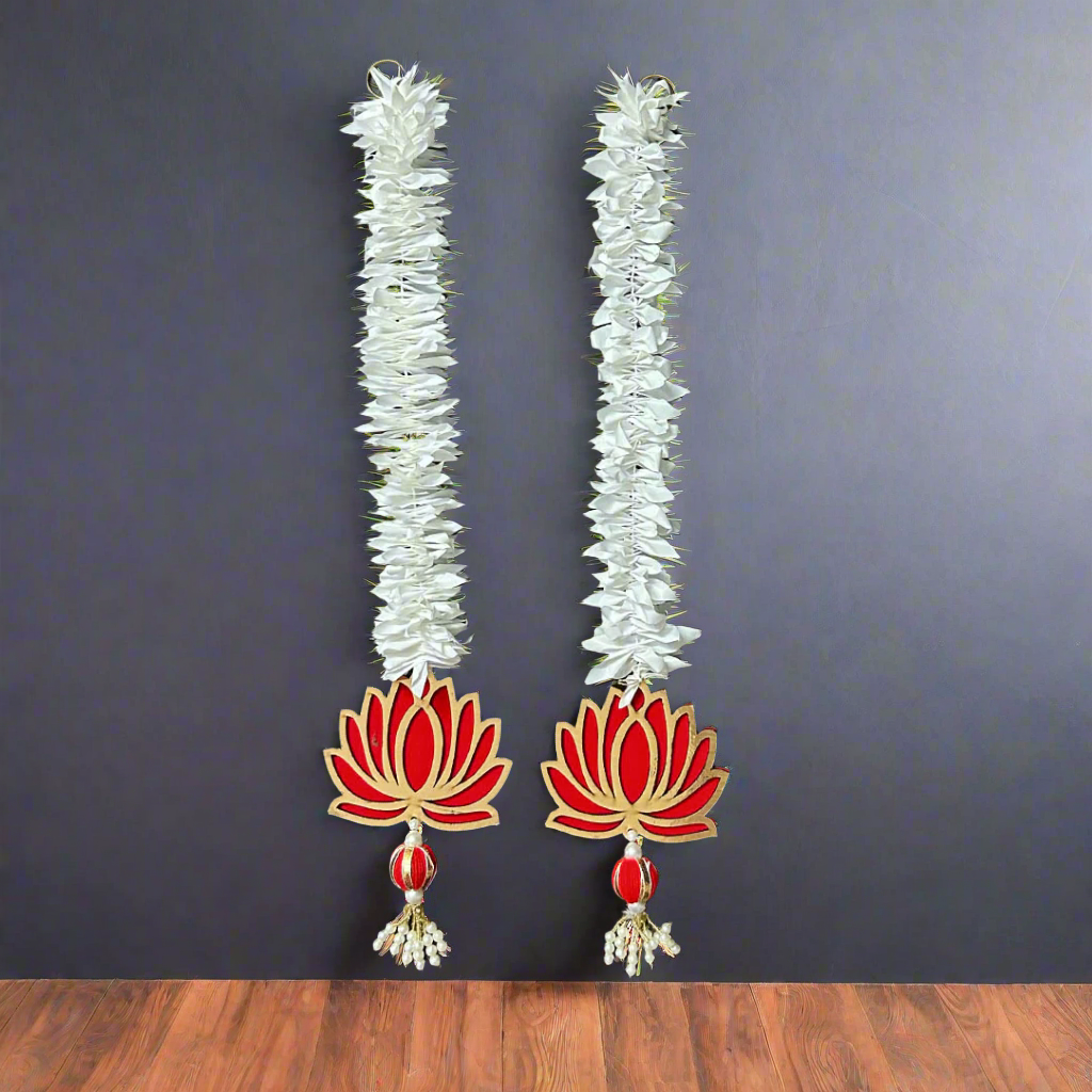 Lotus Gajra Hanging