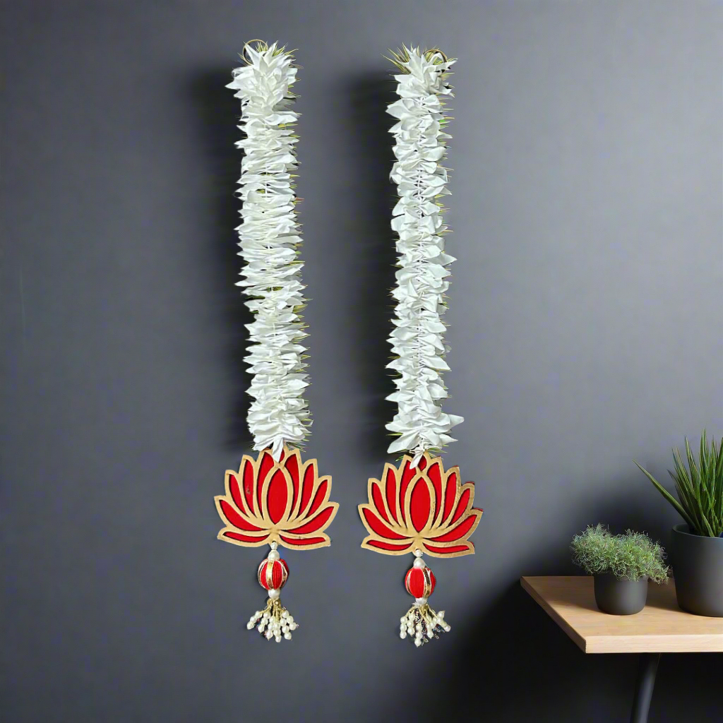 Lotus Gajra Hanging