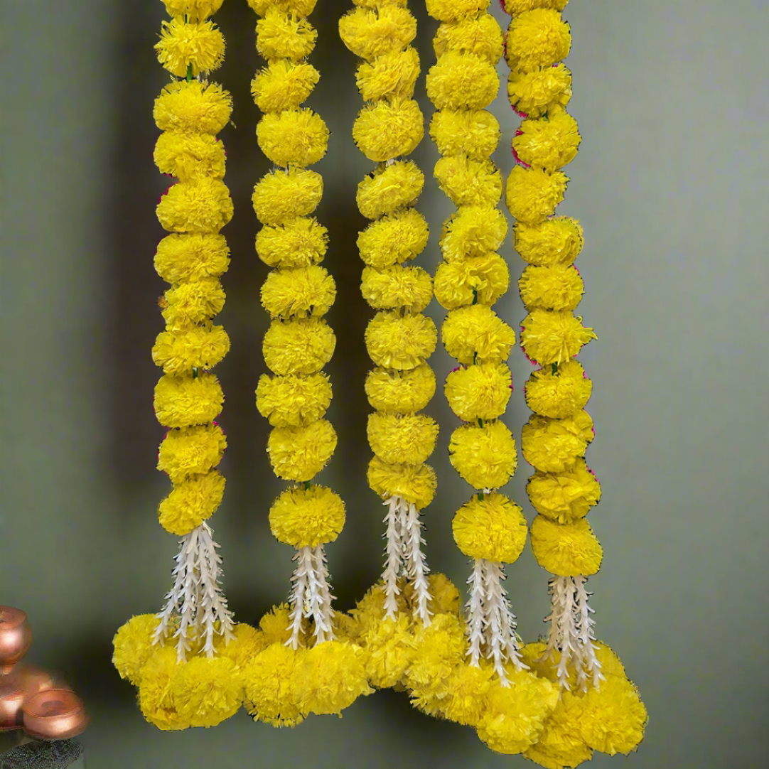 Decorative Lemon Yellow Marigold With Rajnigandha Tassel Dangler