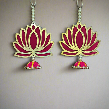 Lotus Wall Dangler