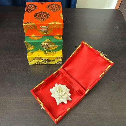 Square Brocade Design Gift Box