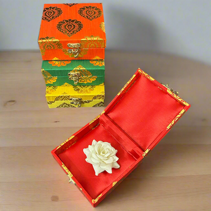 Square Brocade Design Gift Box