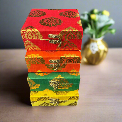 Square Brocade Design Gift Box