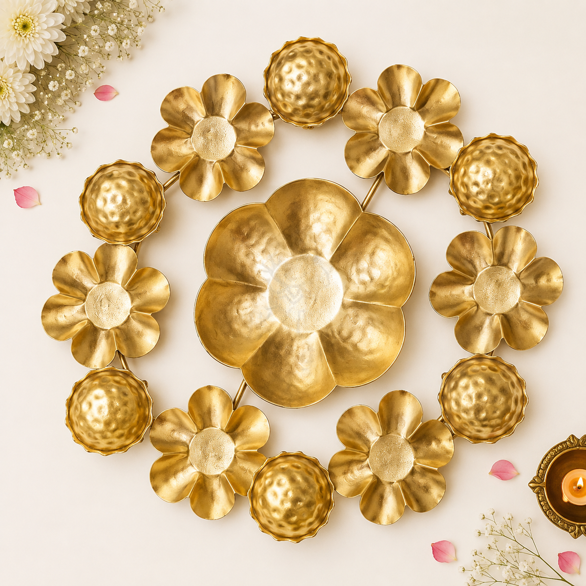 Lotus Flower tea lights urli