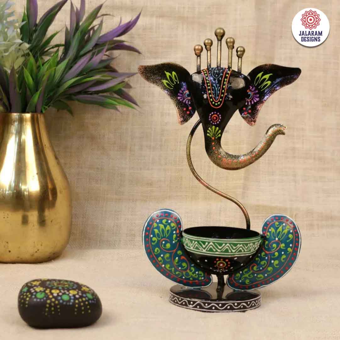 IRON PAINTED GANESHA TEA LIGHT