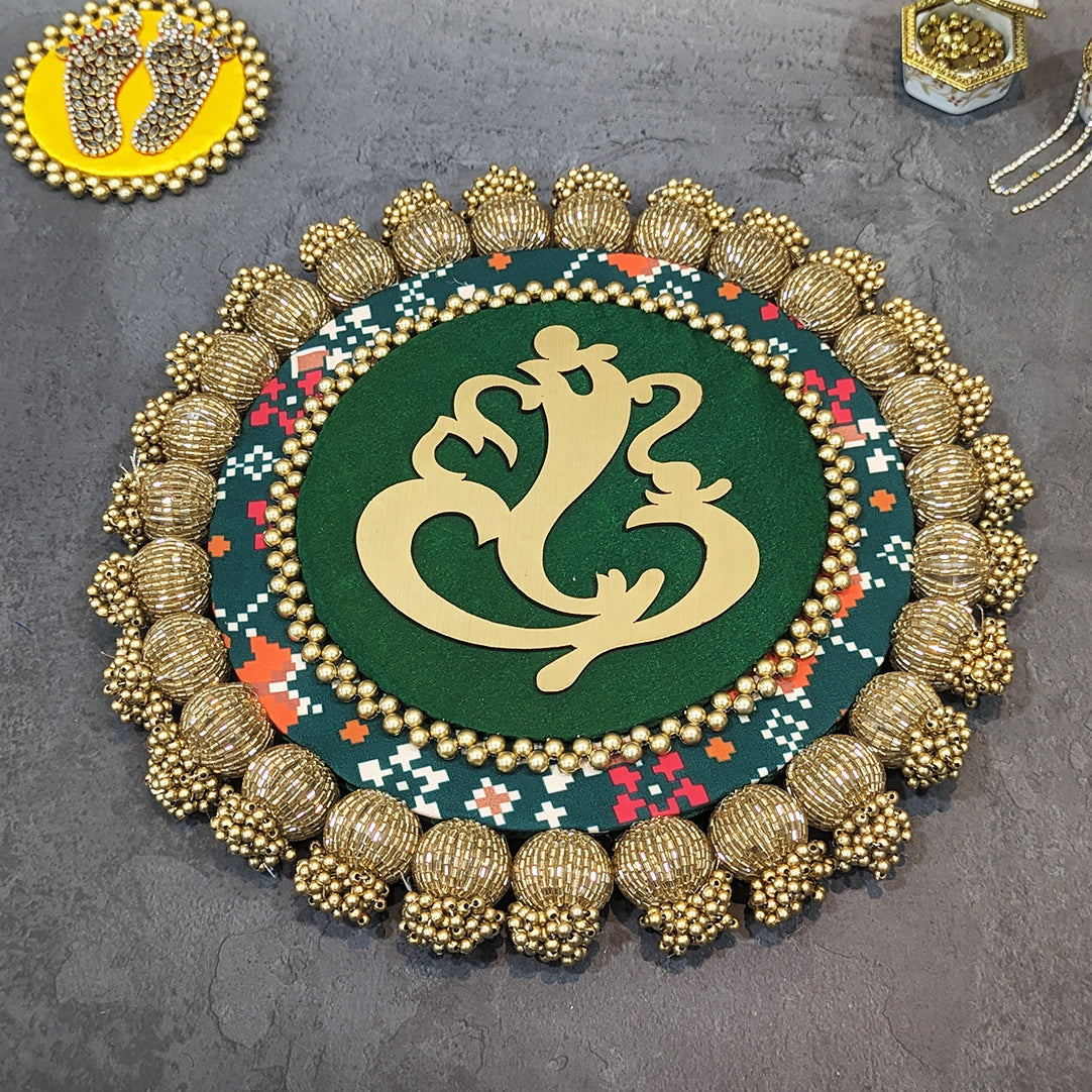 Patola Ganesha Center Mat(11 Inch)