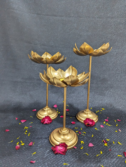 Lotus Diya with Stand (3 pieces) - Small