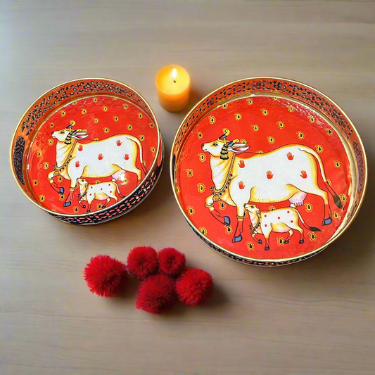 Red Circular Golden Tray With Pichwai Cow Art Picture (Set of 2)