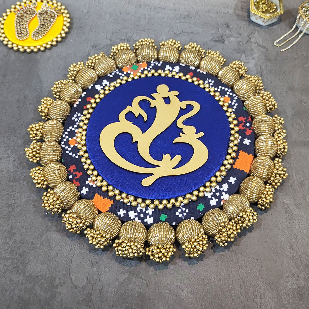 Patola Ganesha Center Mat(11 Inch)