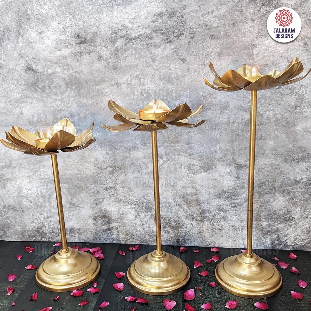 Lotus Diya with Stand (3 pieces) - Small